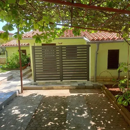 Holiday home Matosevic