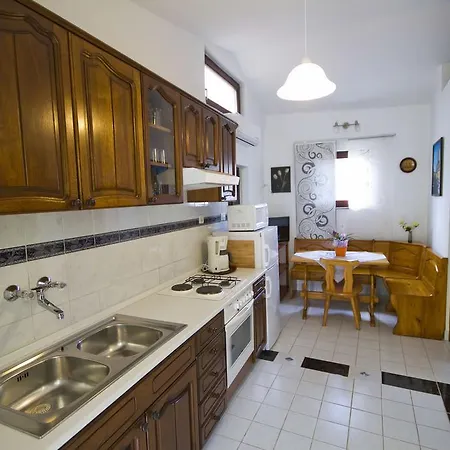 Holiday home Matosevic Medulin