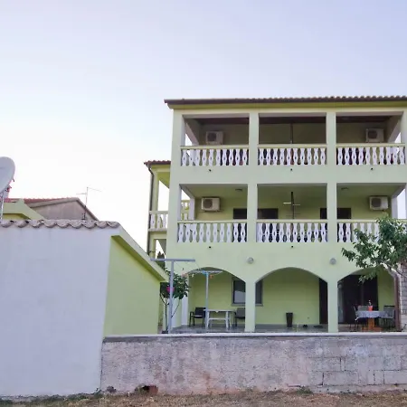 Holiday home Matosevic Medulin